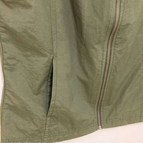 Columbia Forest Green Lightweight Zip up Vest - Picture 2 of 12